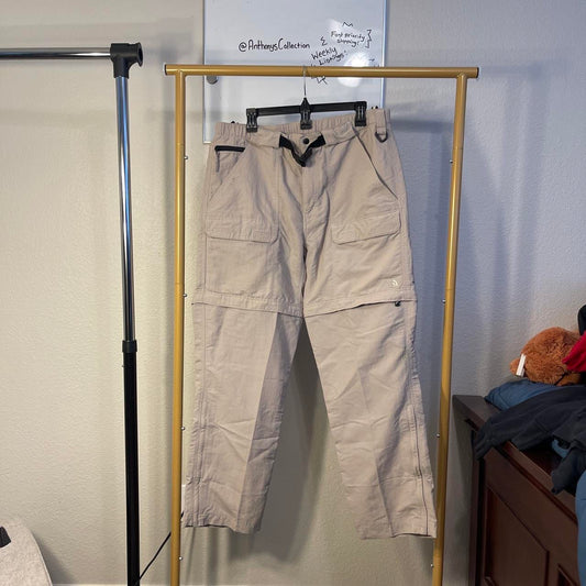 The north face pants/shorts size L