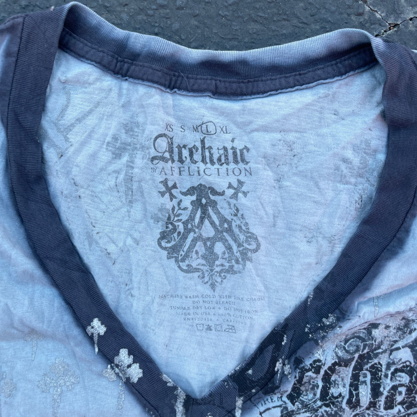 Archaic y2k shirt size L