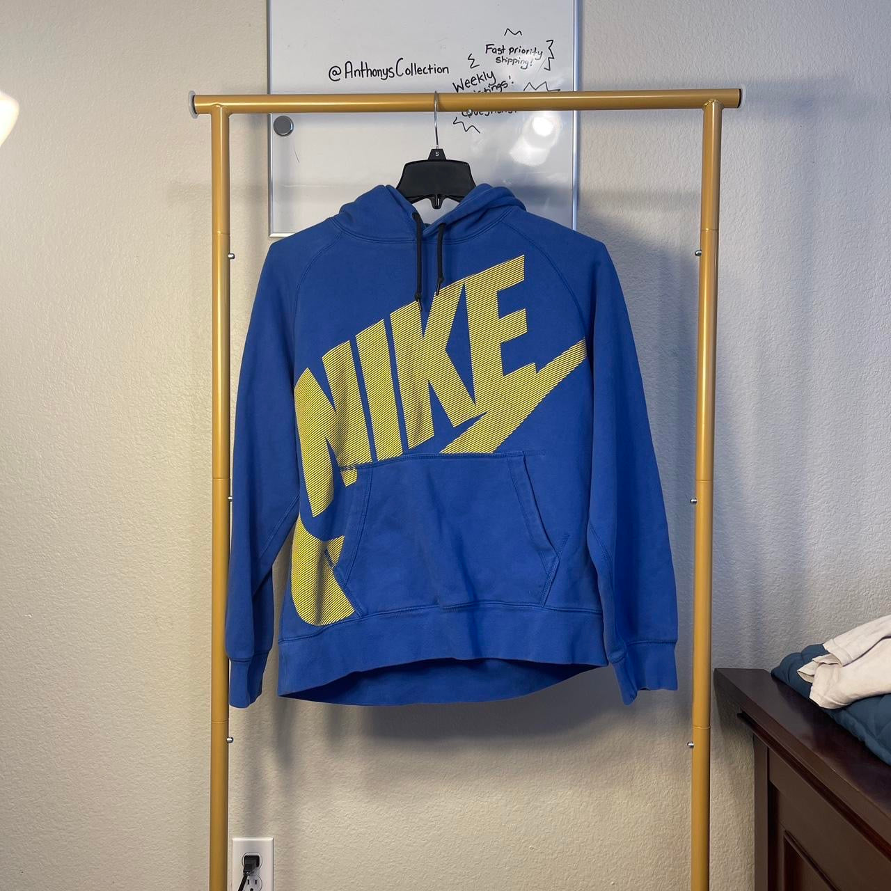 Nike pullover hoodie size XL