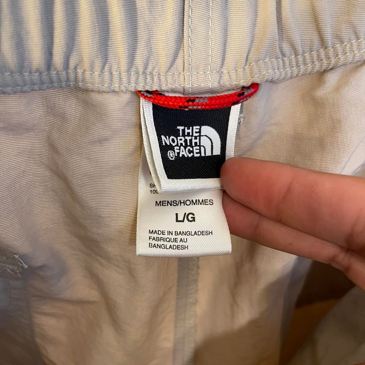 The north face pants/shorts size L